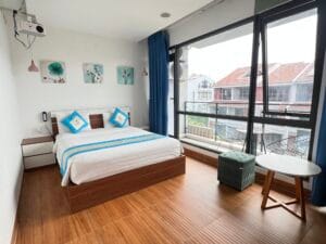 Trải Nghiệm Nghỉ Dưỡng Thư Thái Tại Hạng Phòng Deluxe Double Có Ban Công