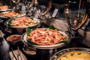 Ăn gì VinWonders? Bí kíp oanh tạc thiên đường giải trí Nam Hội An và Nha Trang - Review Địa Điểm Tham Quan & Đặc Sản Phú Quốc