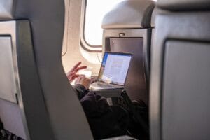 Bí kíp săn vé kinh nghiệm săn vé máy bay giá rẻ cho người mới bắt đầu - du lịch phú quốc